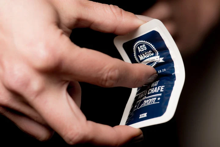 Ass Magic Chamois Cream Travel Pack 10 x 8ml Snap-Sachets - Image 2