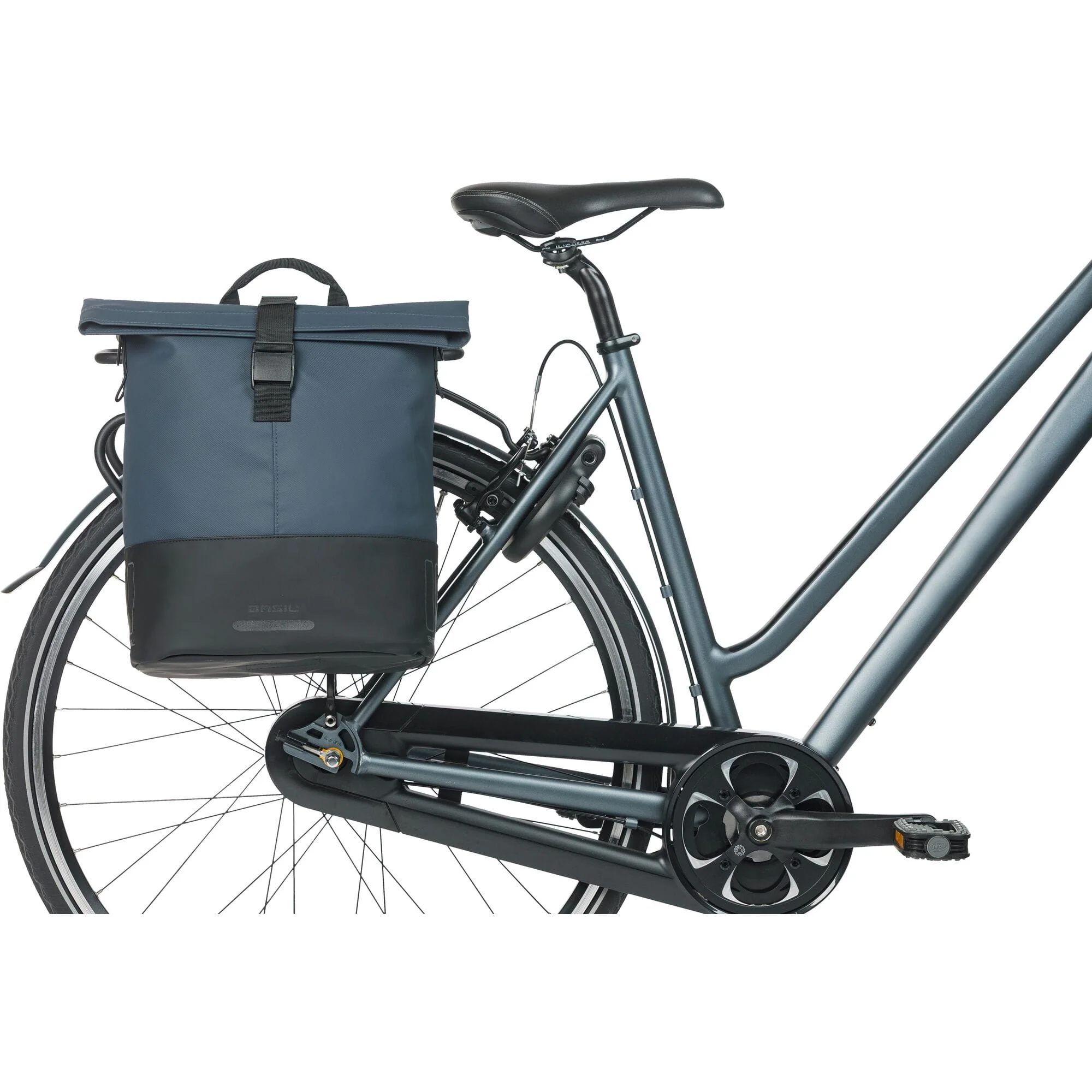Basil Cove Shopper Bag With MIK Hooks 14-16L Navy Black - Image 2