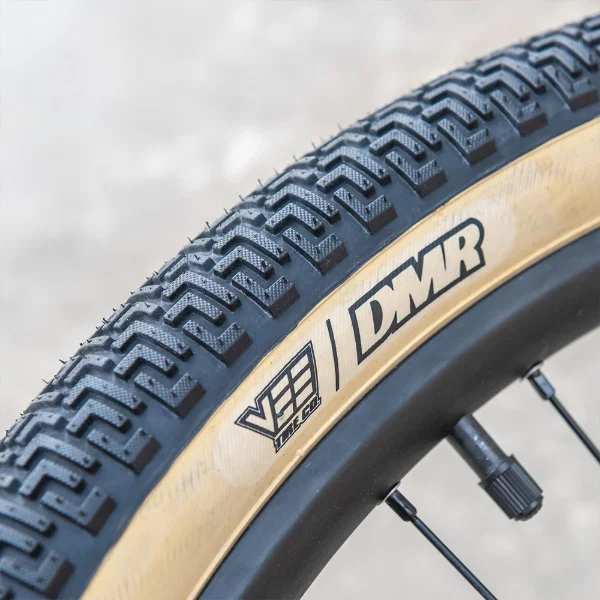 DMR Moto DJ Jump Dirt Track Wired Tyre in Skinwall 26 x 2.2 - Image 3