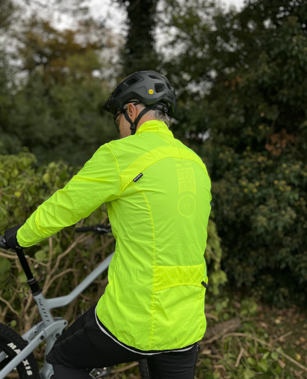 HUDS Super Waterproof Packable Lightweight Unisex Jacket 140g In Fluro Yellow